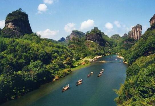 人少景美！五一小長(cháng)假最適合出游的的當地